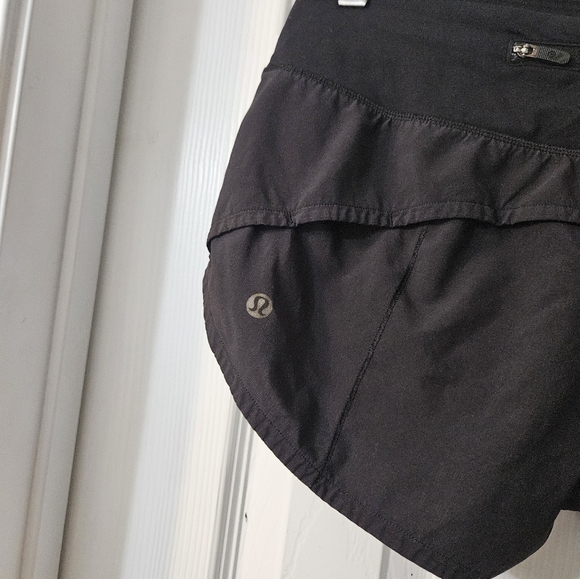 Lululemon speed up short - Picture 2 of 4